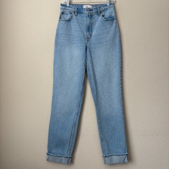 Abercrombie & Fitch The '90s Straight Ultra High Rise Light Wash Jeans 8 Long - Picture 2 of 12